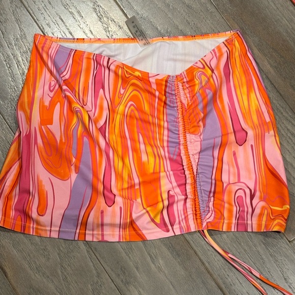 SHEIN Swim Plunging One Piece Swimsuit & Matching Beach Skirt NWOT - Picture 9 of 10